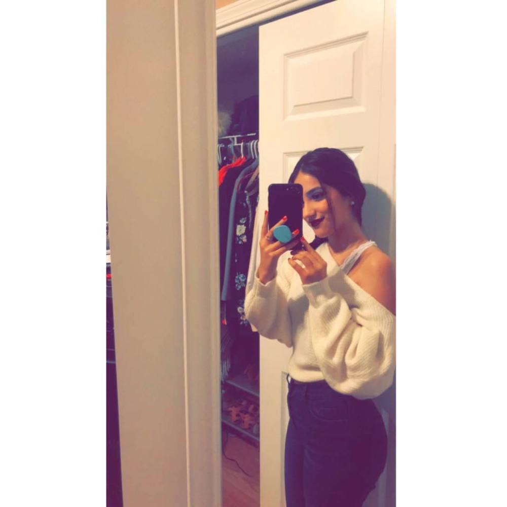 Meet your Posher, Angie